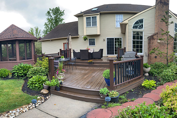 Deck Contractors